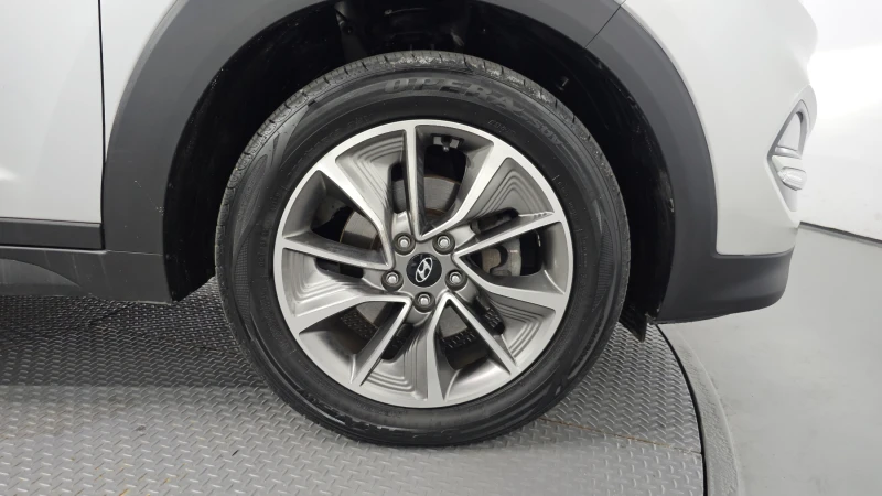 Hyundai Tucson 2.0 4WD MODERN autogeorge.com, снимка 5 - Автомобили и джипове - 51903580