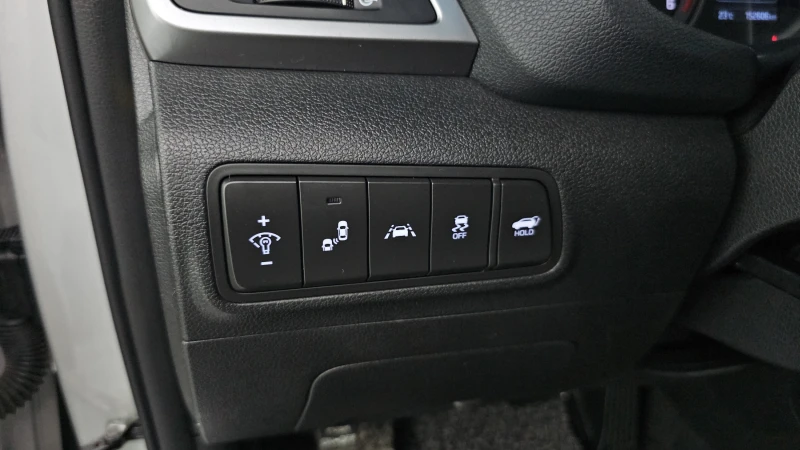 Hyundai Tucson 2.0 4WD MODERN autogeorge.com, снимка 13 - Автомобили и джипове - 51903580