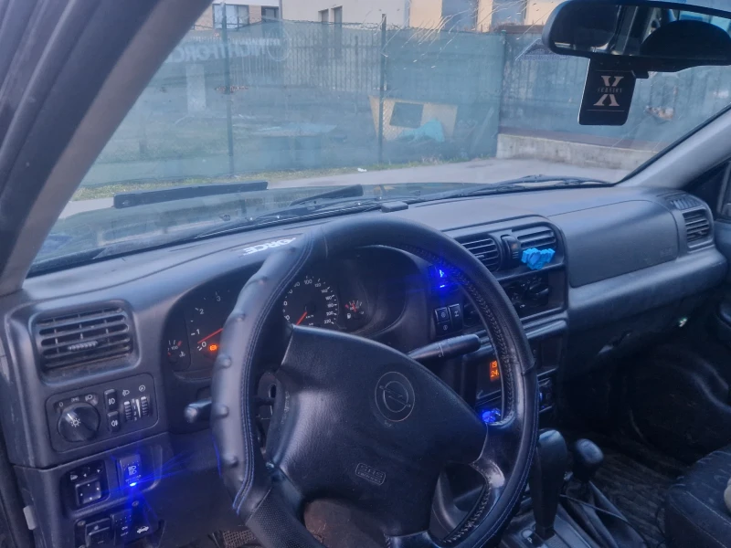 Opel Frontera, снимка 8 - Автомобили и джипове - 53249956