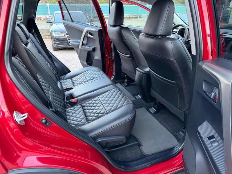 Toyota Rav4 2.0i   ТОП СЪСТОЯНИЕ !!!  , снимка 13 - Автомобили и джипове - 52271804