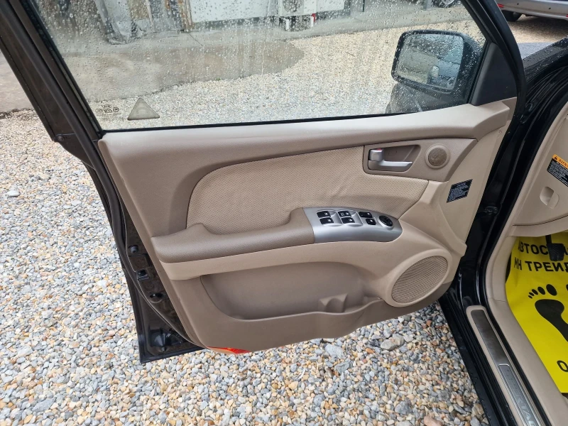 Hyundai Tucson 2.0-140 к.с.-KOJA-MULTMEDIQ-4?4, снимка 7 - Автомобили и джипове - 52311653