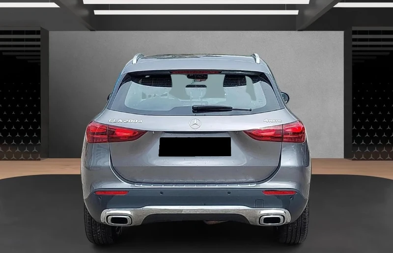 Mercedes-Benz GLA 200 d 4MATIC Aut, снимка 5 - Автомобили и джипове - 52400160