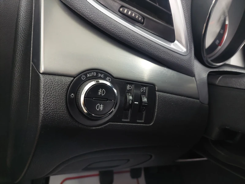 Opel Mokka 1.4 GPL euro- 6, снимка 14 - Автомобили и джипове - 52884220