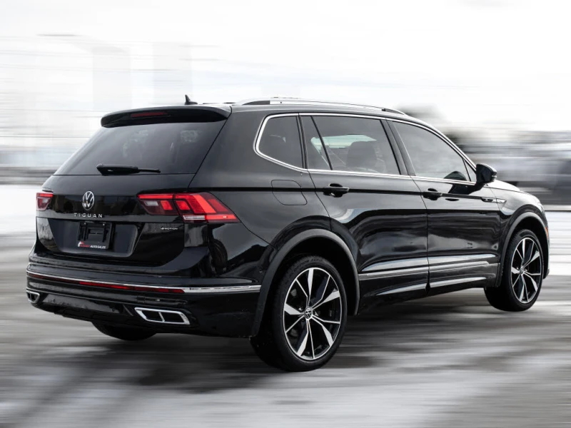 VW Tiguan Highline R-Line 4Motion, снимка 5 - Автомобили и джипове - 53164723