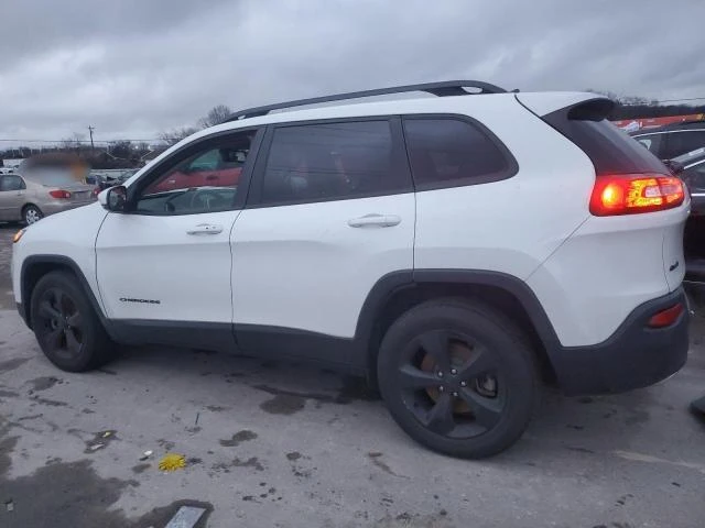 Jeep Cherokee 3.2L 6 4x4 w/Front Whl Drv, снимка 11 - Автомобили и джипове - 48788992