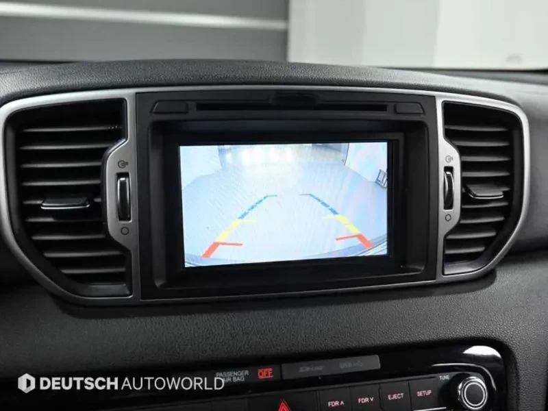 Kia Sportage, снимка 15 - Автомобили и джипове - 52559529