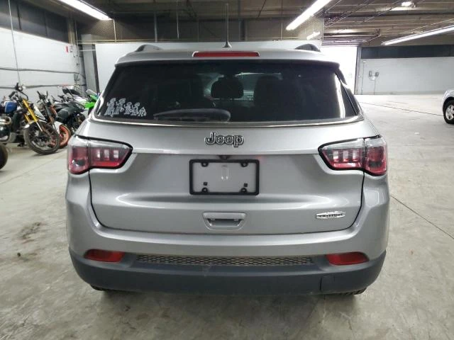 Jeep Compass 2.4L 4 Front-wheel Drive | Mobile.bg � ����������� 6
