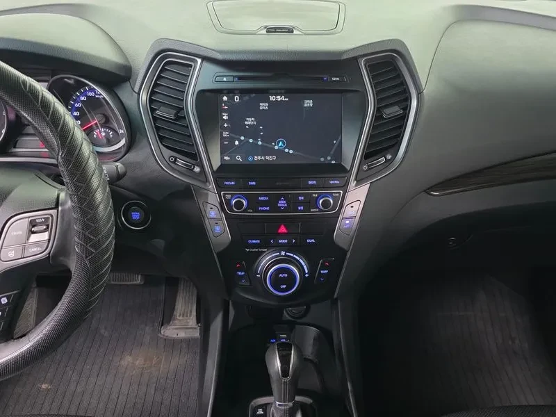Hyundai Santa fe 2.0, снимка 14 - Автомобили и джипове - 54872466