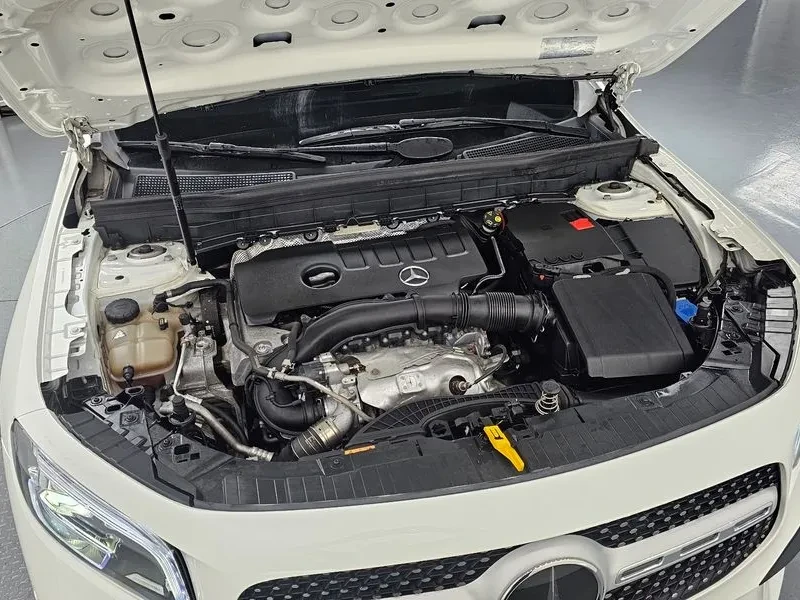 Mercedes-Benz GLB 250 4MATIC, снимка 6 - Автомобили и джипове - 55010360