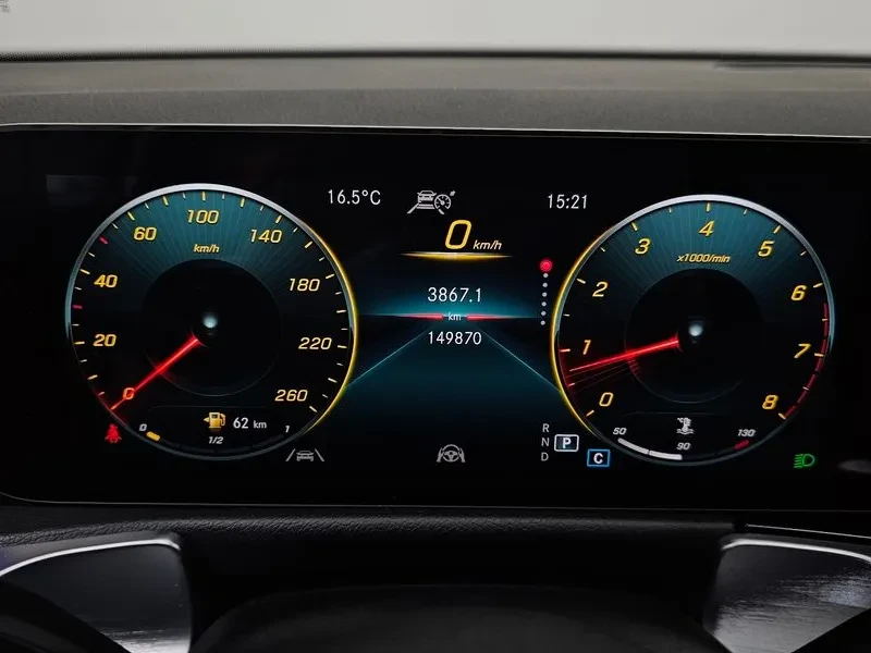 Mercedes-Benz GLB 250 4MATIC, снимка 8 - Автомобили и джипове - 55010360