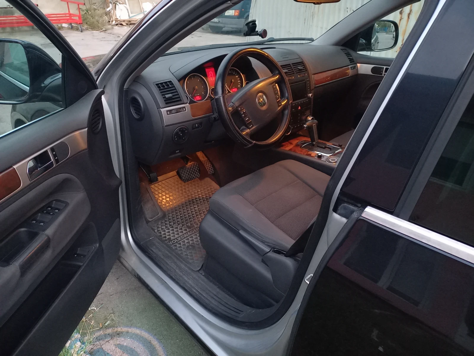 VW Touareg  - изображение 5