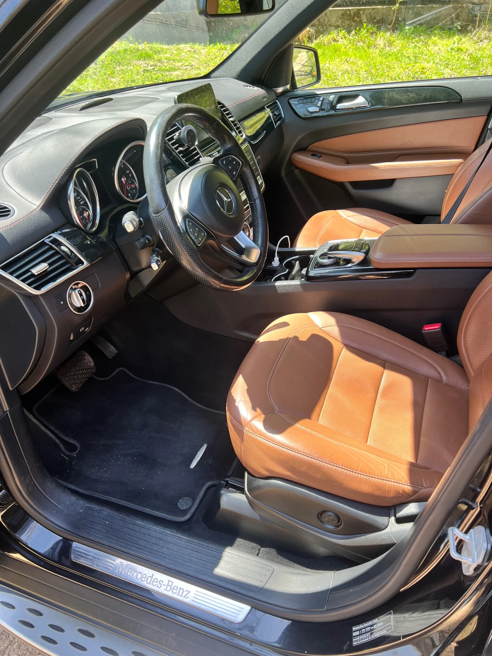 Mercedes-Benz GLS 350 6.3AMG оригинален пакет - изображение 8