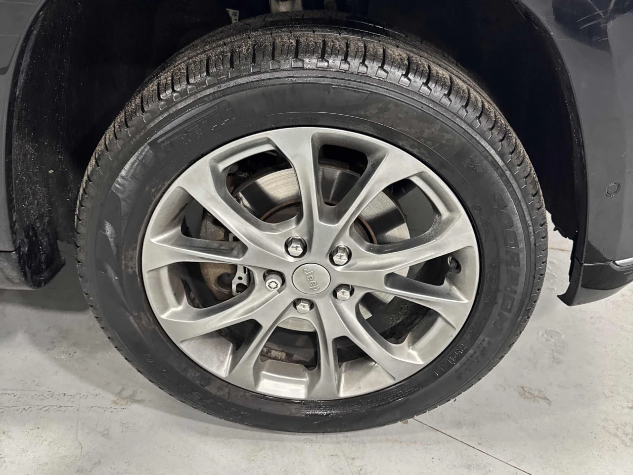 Jeep Grand cherokee * АВТО КРЕДИТ* ЦЕНА ДО БГ * СЕРВИЗНА ИСТОРИЯ *  - изображение 7