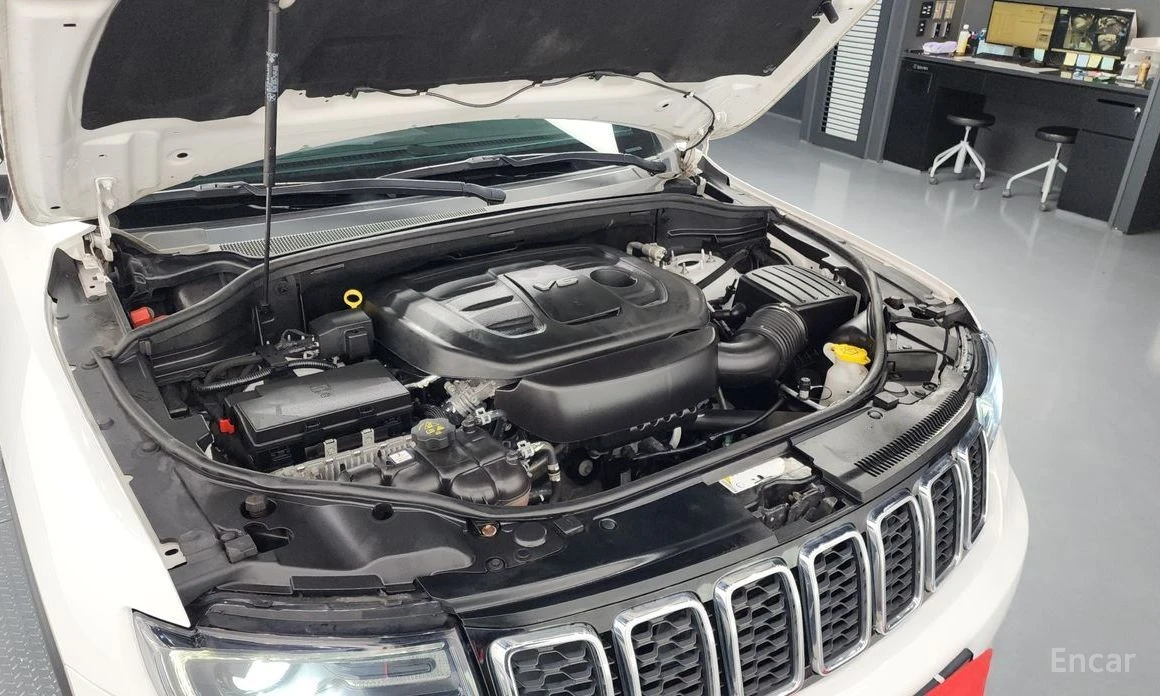 Jeep Grand cherokee  - изображение 6