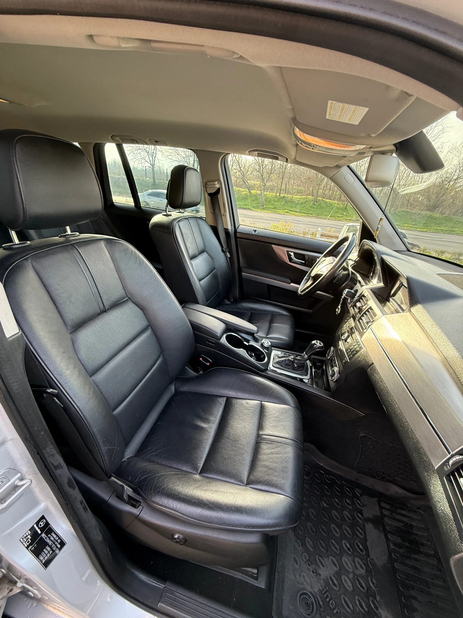 Mercedes-Benz GLK 350I ГАЗОВ ИНЖЕНЦИОН ТОП СЪСТОЯНИЕ  - изображение 9