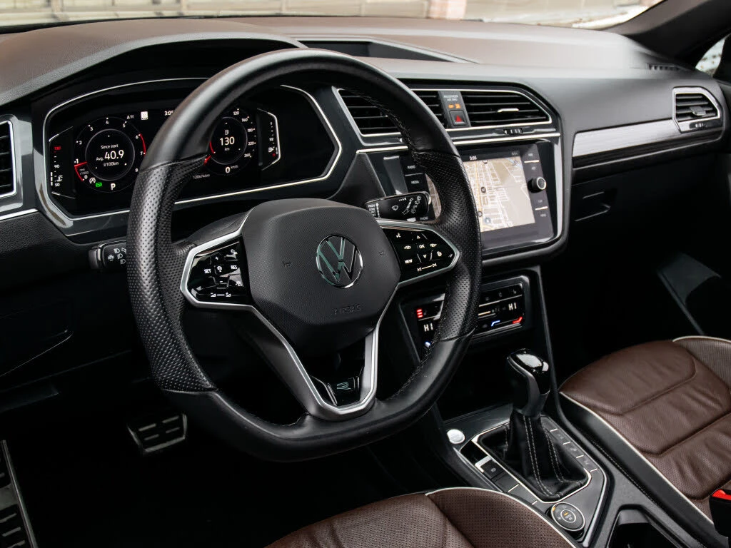 VW Tiguan Highline R-Line 4Motion - изображение 6