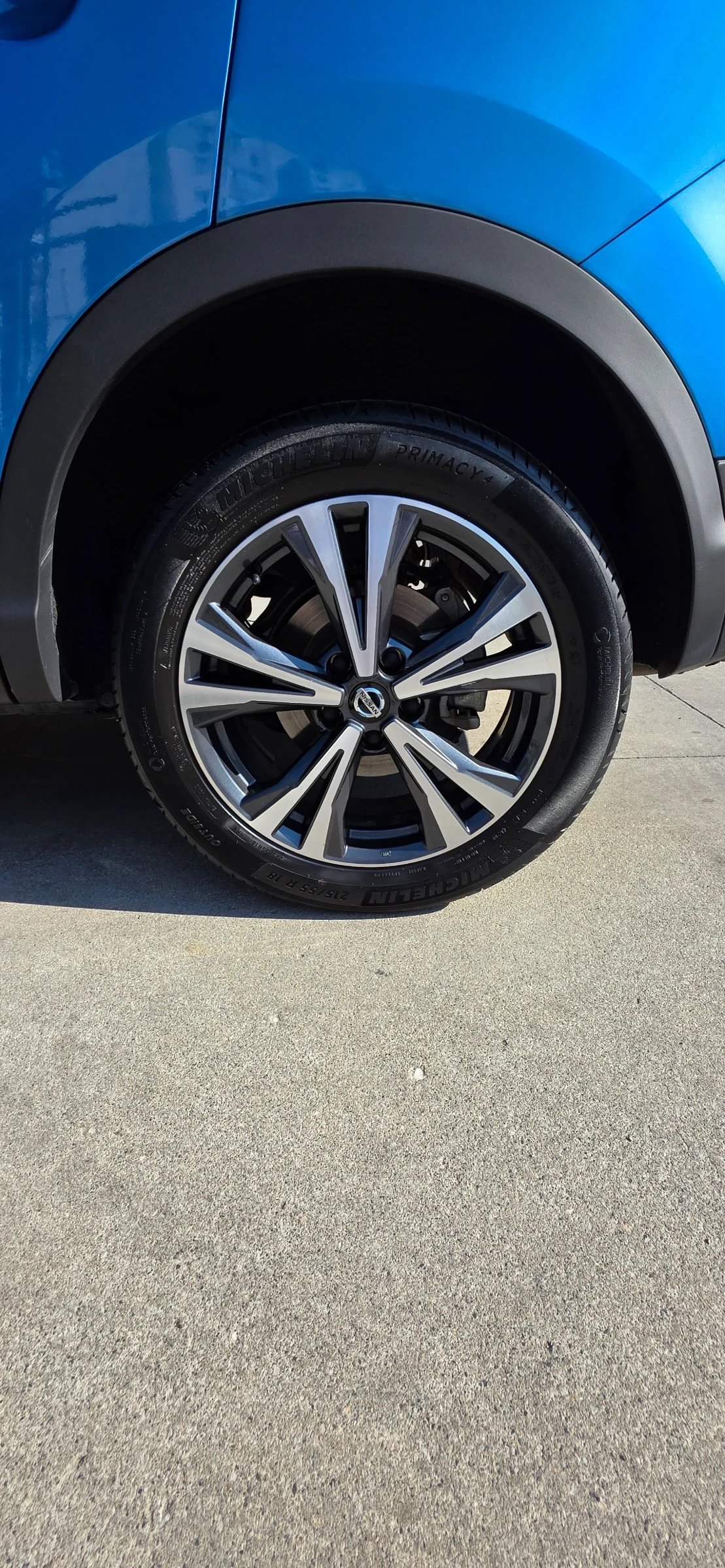 Nissan Qashqai, снимка 10 - Автомобили и джипове - 55751755