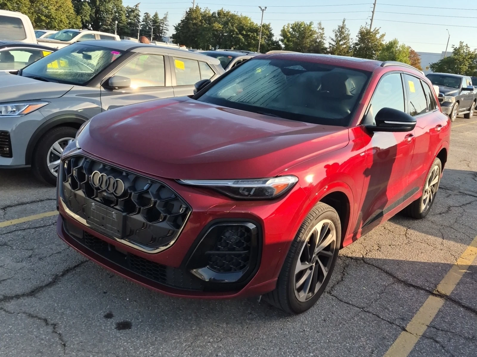 Audi Q5 * PROGRESSIV * CARFAX * 