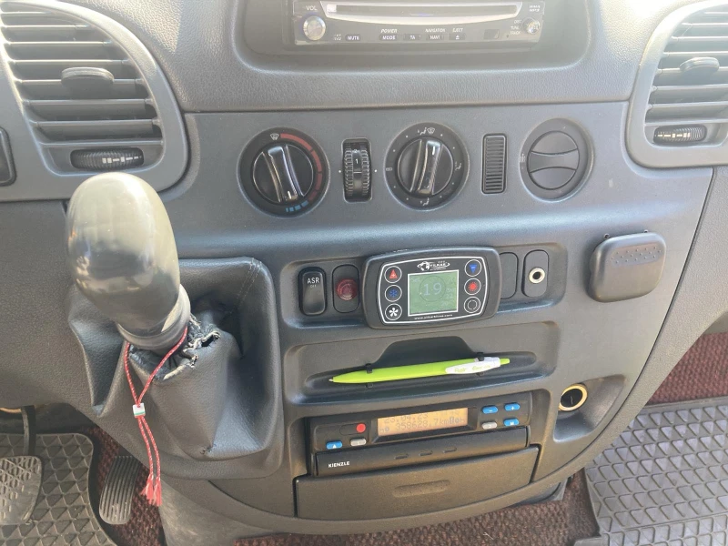 Mercedes-Benz Sprinter 313 ПЪТНИЧЕСКИ 18+ 1, снимка 11 - Бусове и автобуси - 50794038