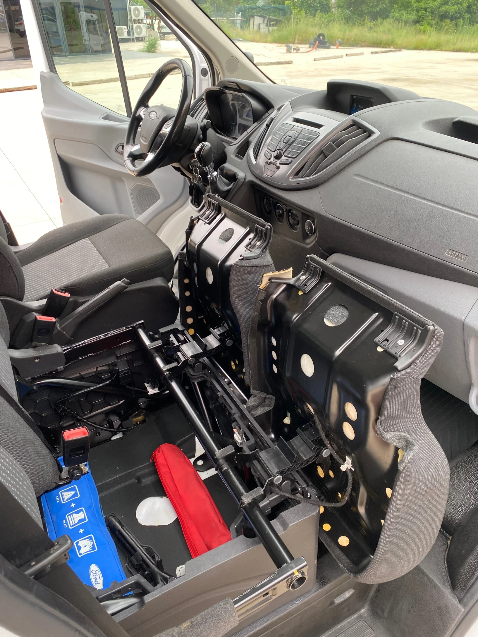 Ford Transit П.БОРД КЛИМА ЕВ 6 170 к.с. - изображение 10