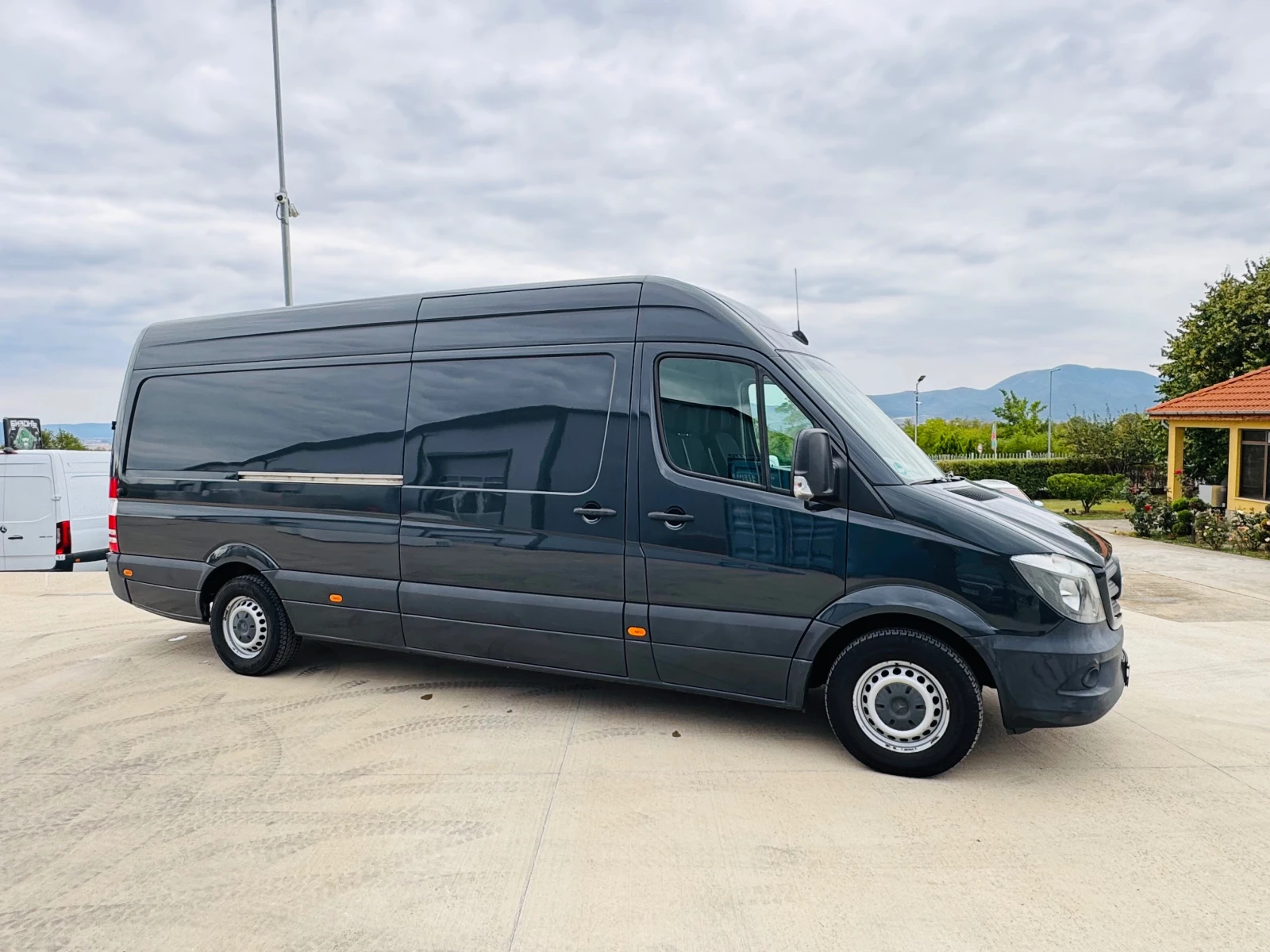 Mercedes-Benz Sprinter 316 Немски!Maxi!Нави!Климатр!Чисто нов!2броя - изображение 4
