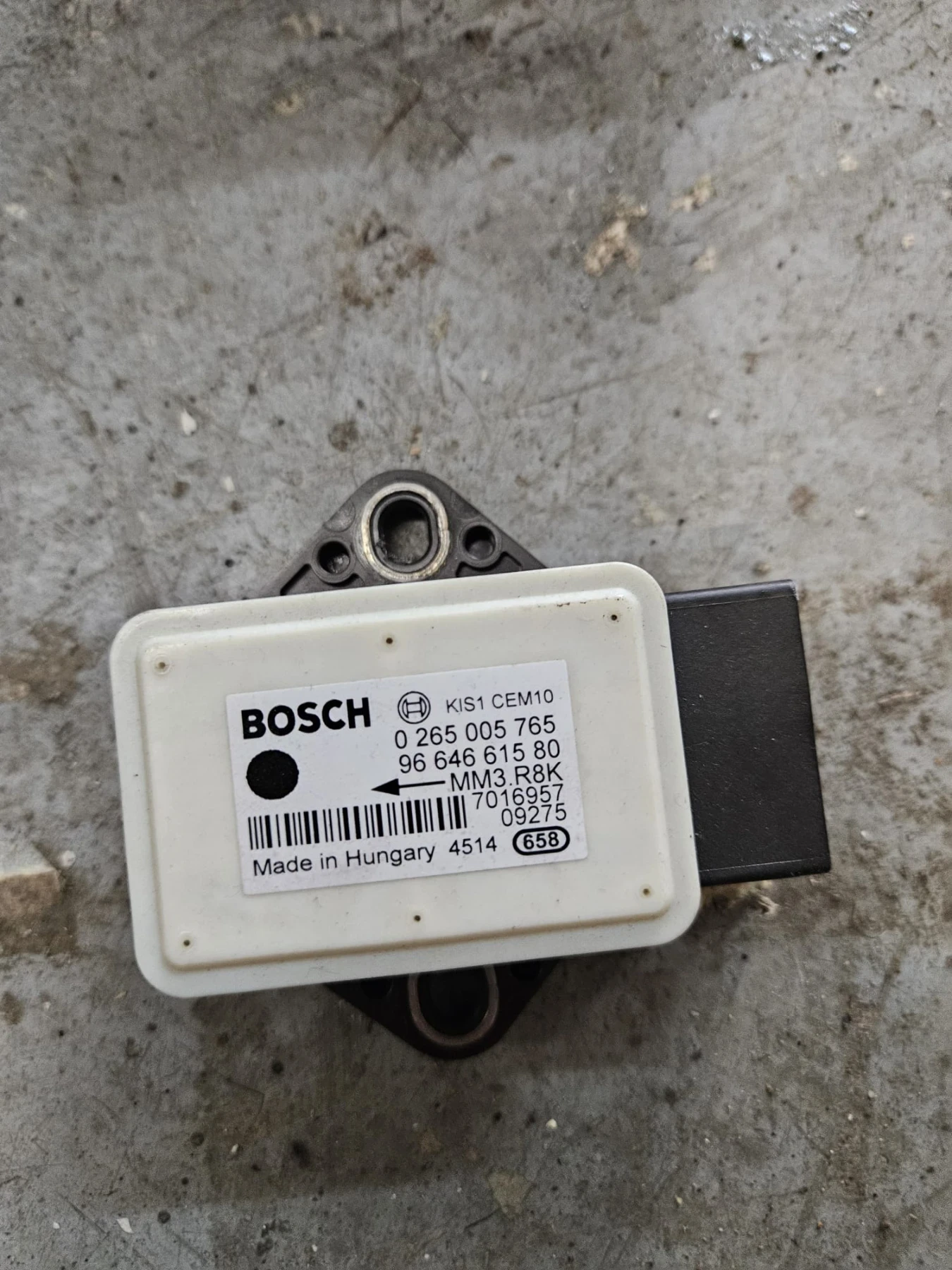  4      | Mobile.bg   11