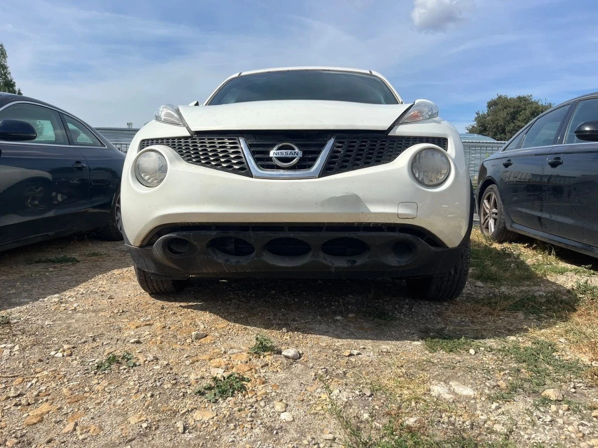 Nissan Juke на части 16i код HR16DE visia 2011 110кс Нисан отличен Колата е с