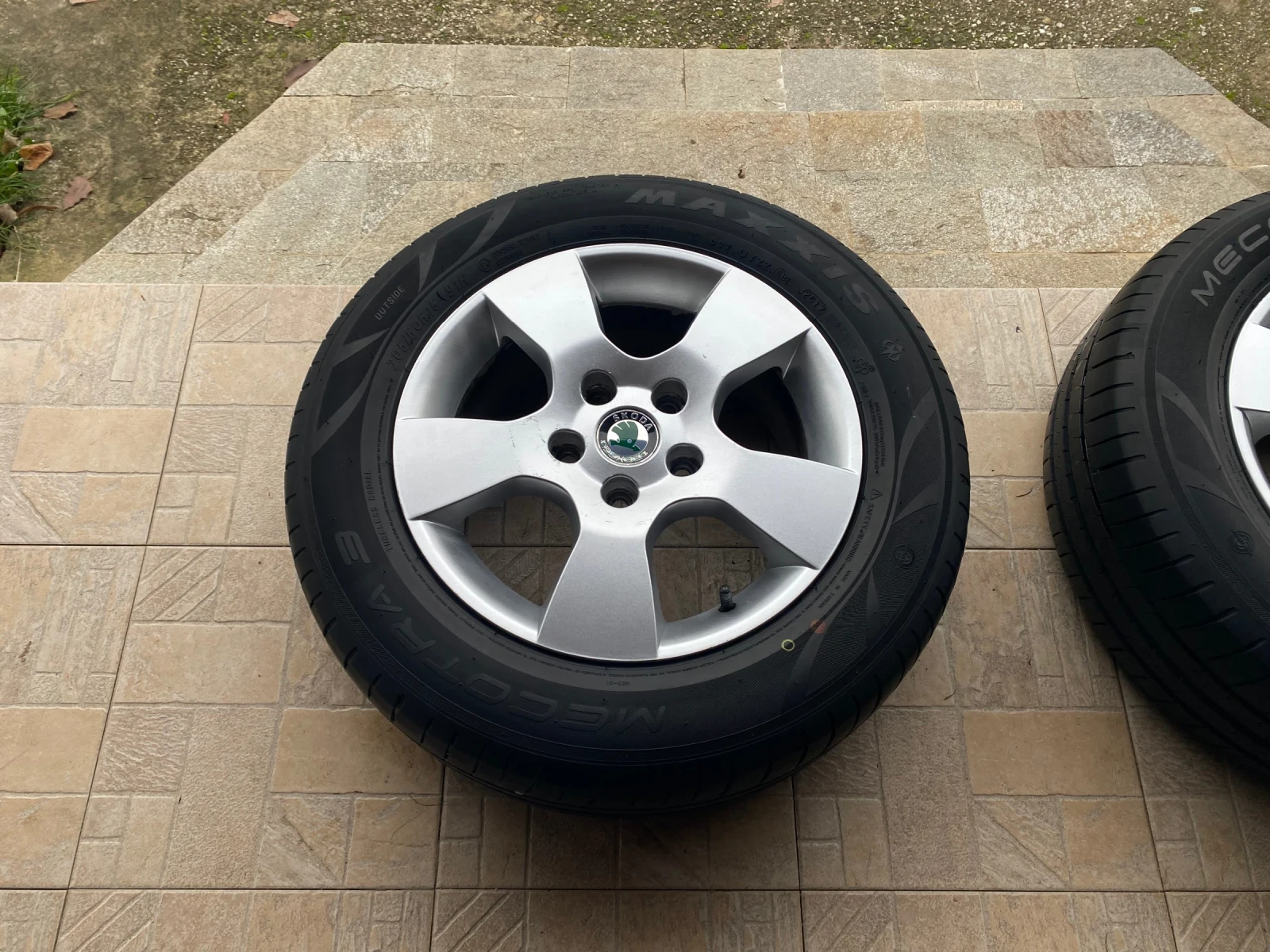    205/60R15  Skoda Octavia | Mobile.bg   6