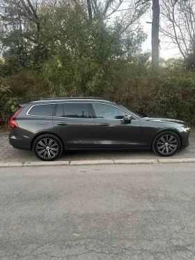 Обява за продажба на Volvo V60 Inscription B4 MHEV Harman Kardon * ПРОМО ЦЕНА*  ~47 800 лв. - изображение 7