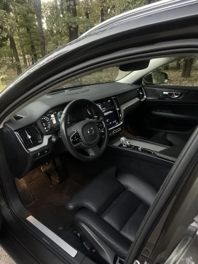 Обява за продажба на Volvo V60 Inscription B4 MHEV Harman Kardon * ПРОМО ЦЕНА*  ~47 800 лв. - изображение 9