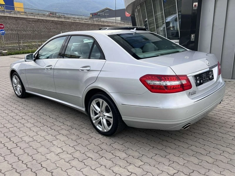 Mercedes-Benz E 350 Дистроник, Автоматик, Навигация Кожа , снимка 4 - Автомобили и джипове - 42653035