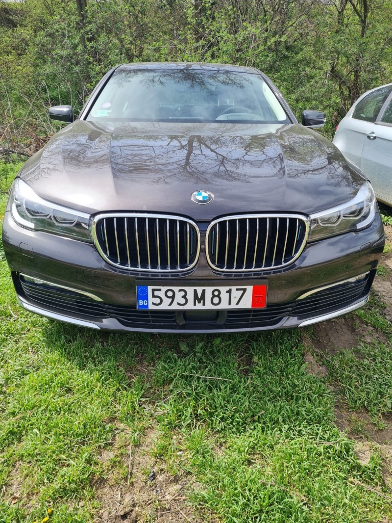 BMW 740 Le xDrive iPerformance, снимка 2 - Автомобили и джипове - 44984642