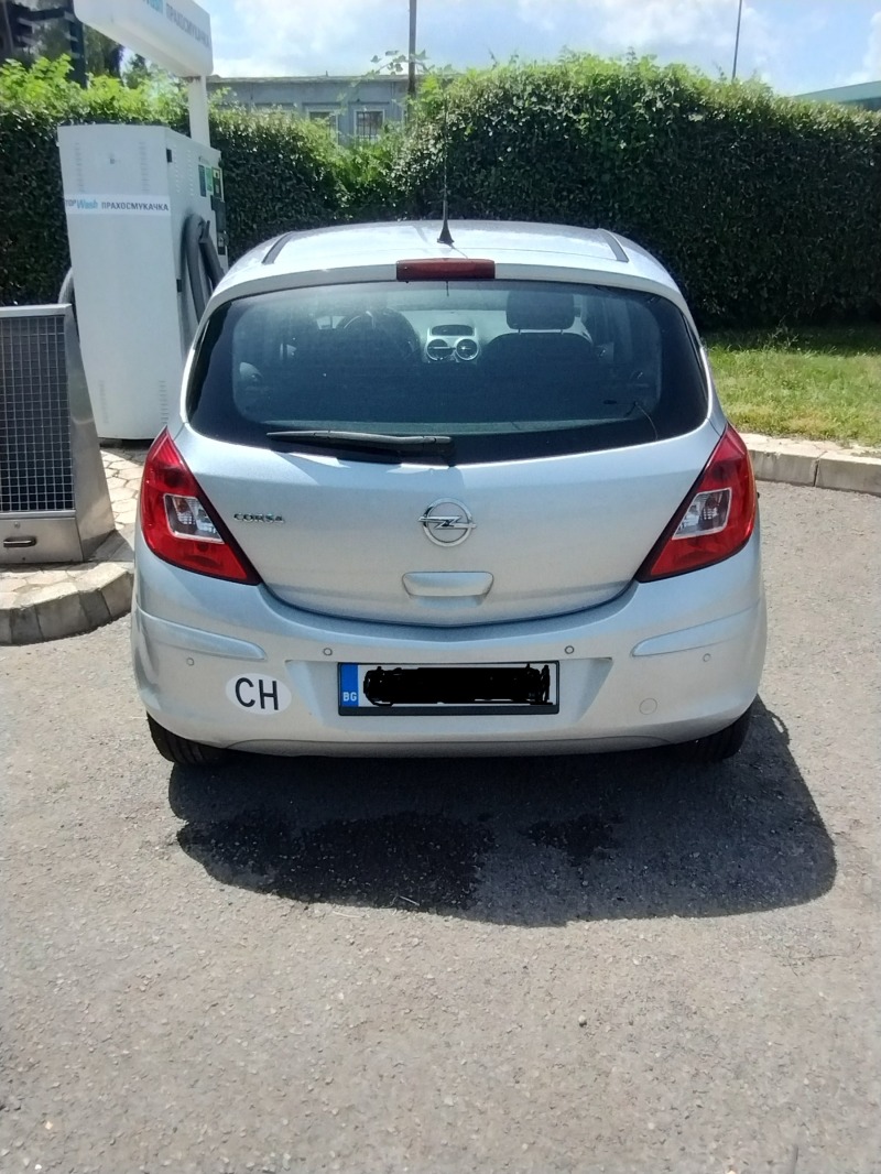 Opel Corsa, снимка 2 - Автомобили и джипове - 46332400