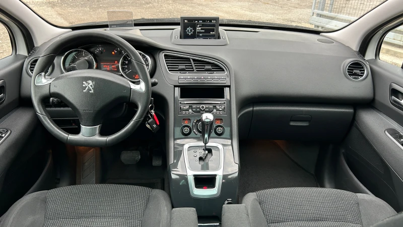 Peugeot 5008 2.0HDI-163к.с.-7места-NAVI-ПАНОРАМА-EURO 5B-ИТАЛИЯ, снимка 14 - Автомобили и джипове - 47301847