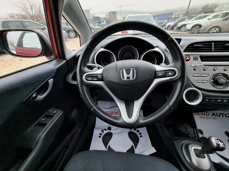 Honda Jazz 1.4 АВТОМАТ, снимка 11 - Автомобили и джипове - 48236391