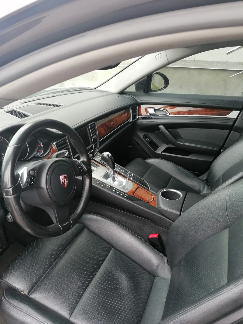 Porsche Panamera, снимка 5 - Автомобили и джипове - 48394836