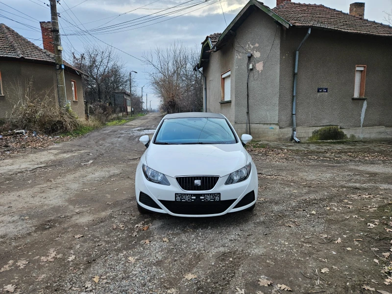 Seat Ibiza 1.2i, снимка 1 - Автомобили и джипове - 48417332