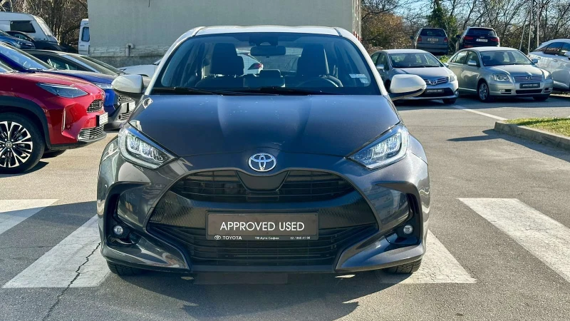 Toyota Yaris 1, 5, снимка 2 - Автомобили и джипове - 48584272