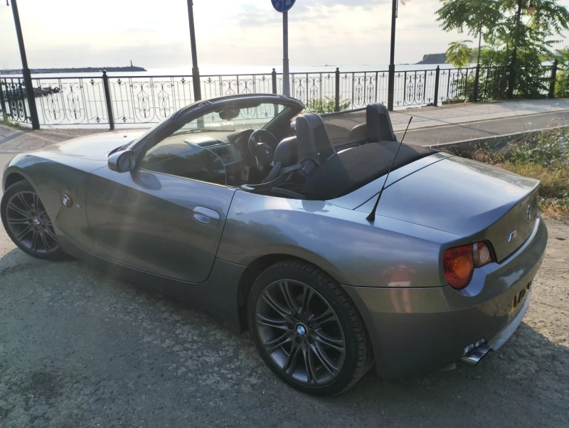 BMW Z4, снимка 5 - Автомобили и джипове - 52556043