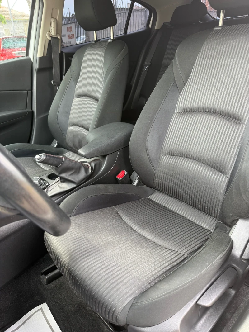 Mazda 3 1.5 BENZIN AUSTRIA, снимка 8 - Автомобили и джипове - 51274458