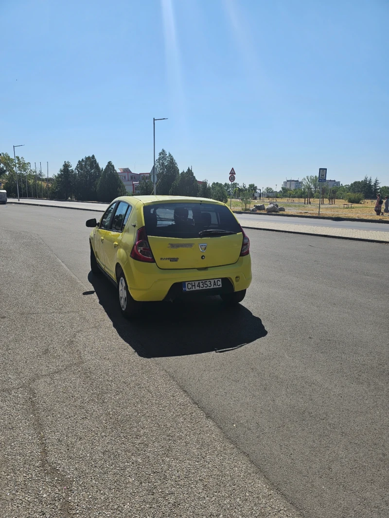 Dacia Sandero, снимка 3 - Автомобили и джипове - 52533211