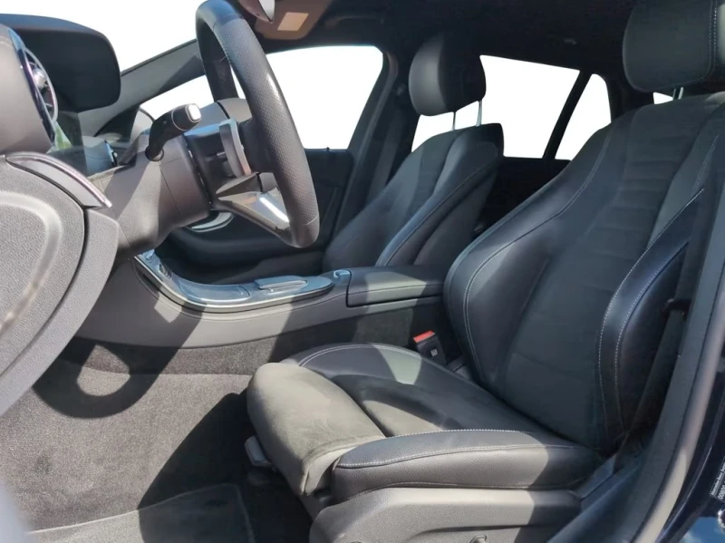 Mercedes-Benz E 220 T-Modell 9G-Tronic AMG Line LED, снимка 3 - Автомобили и джипове - 51958310