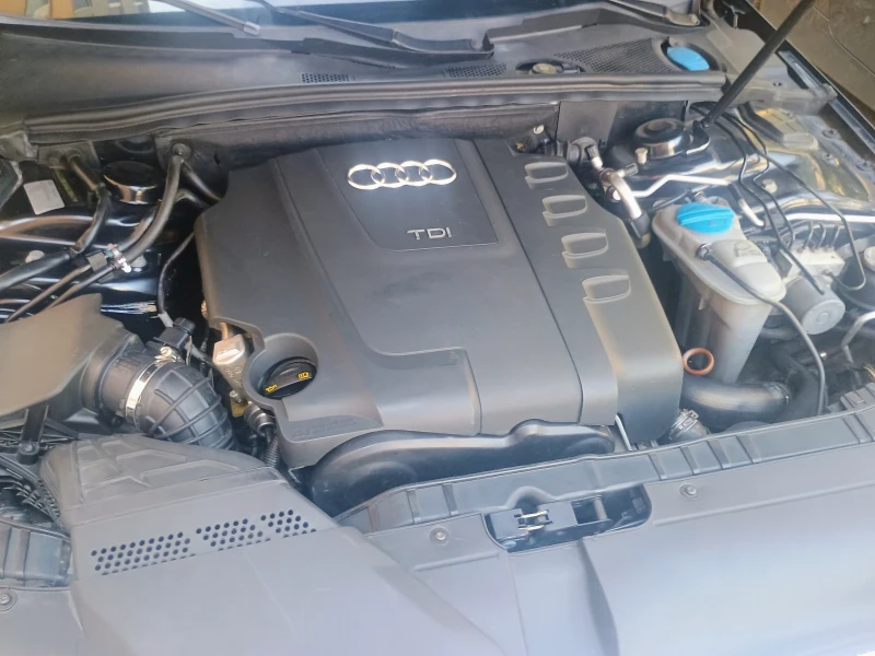 Audi A4 2.0TDI, снимка 6 - Автомобили и джипове - 52283614