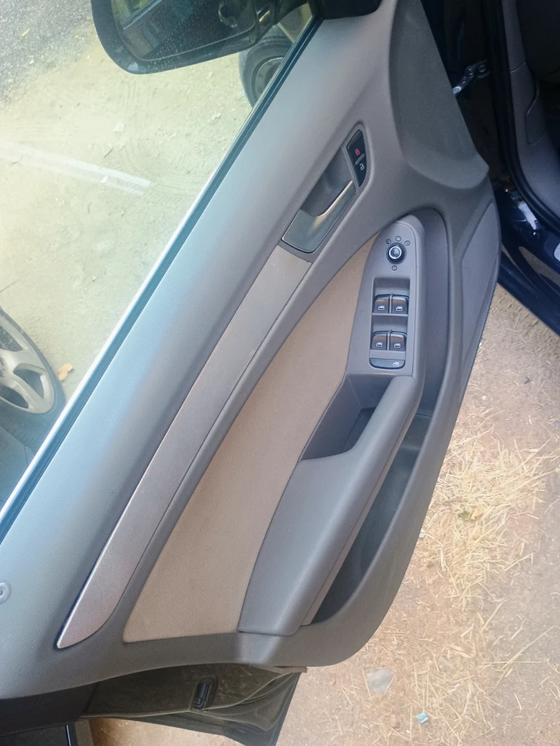 Audi A4 2.0TDI, снимка 4 - Автомобили и джипове - 52283614