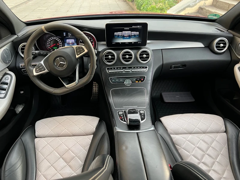 Mercedes-Benz C 43 AMG Designo Distronic+ Panorama+ Burmester+ 360, снимка 15 - Автомобили и джипове - 53013247