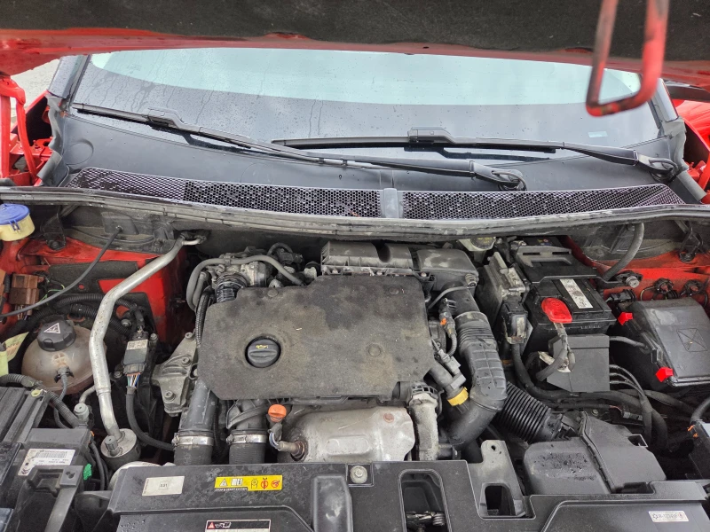 Citroen C5 Aircross 1.5 HDI SHINE* * * 3d-COOCPIT* KAMERA* * , снимка 10 - Автомобили и джипове - 53263990