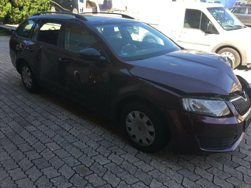 Skoda Octavia 2.0TDI 150кс., снимка 9 - Автомобили и джипове - 30801199