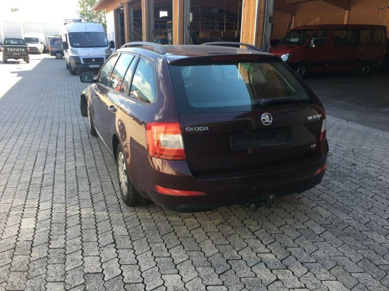 Skoda Octavia 2.0TDI 150кс., снимка 8 - Автомобили и джипове - 30801199