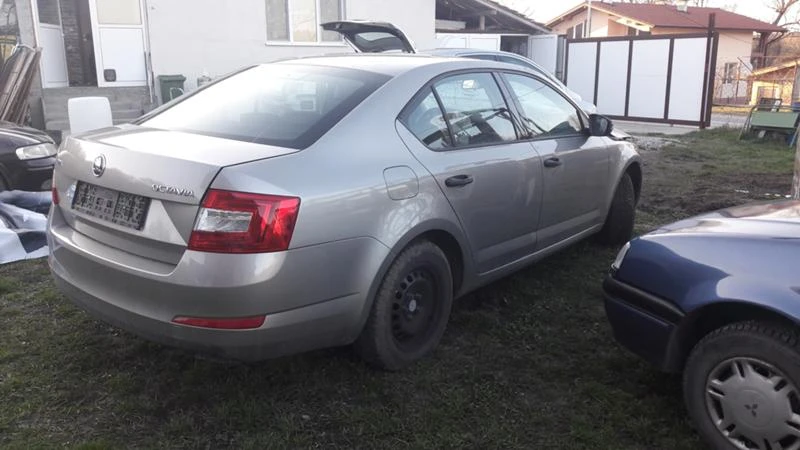 Skoda Octavia 2.0TDI 150кс., снимка 16 - Автомобили и джипове - 30801199