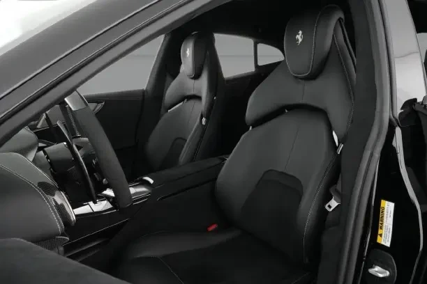 Ferrari Purosangue = Brembo Carbon Ceramic Brakes = Гаранция, снимка 6 - Автомобили и джипове - 53466498